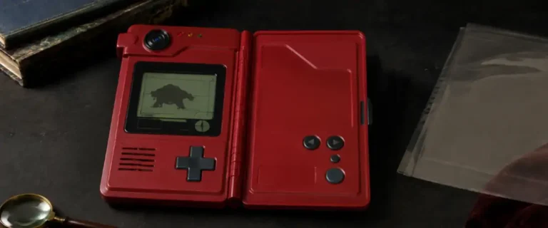 1996 Pokédex Book (ポケットモンスター図鑑): historia, pierwszy druk, ISBN, zawartość, dodruki oraz wskazówki dla kolekcjonerów Pokémon.